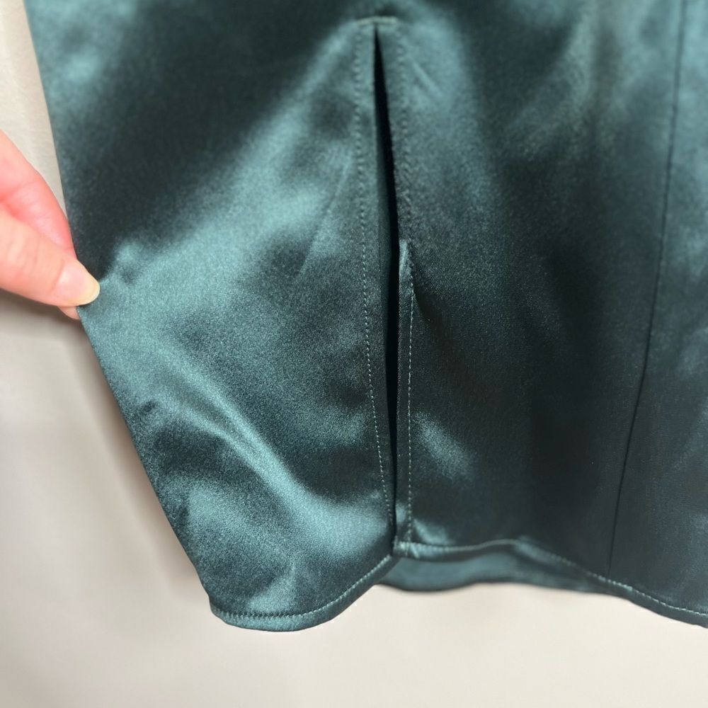 Lattelier emerald green satin seamed slit‎ ankle pants size large holiday office - Picture 6 of 10